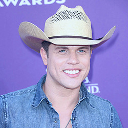 Dustin Lynch Contact Info | Booking Agent, Manager, Publicist